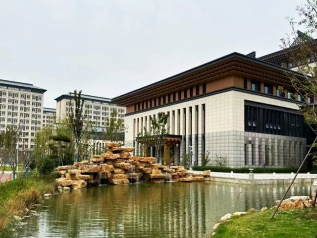 精品工程：中式园林景观瀑布